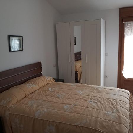 Chalet De Artistas Vadocondes ภายนอก รูปภาพ